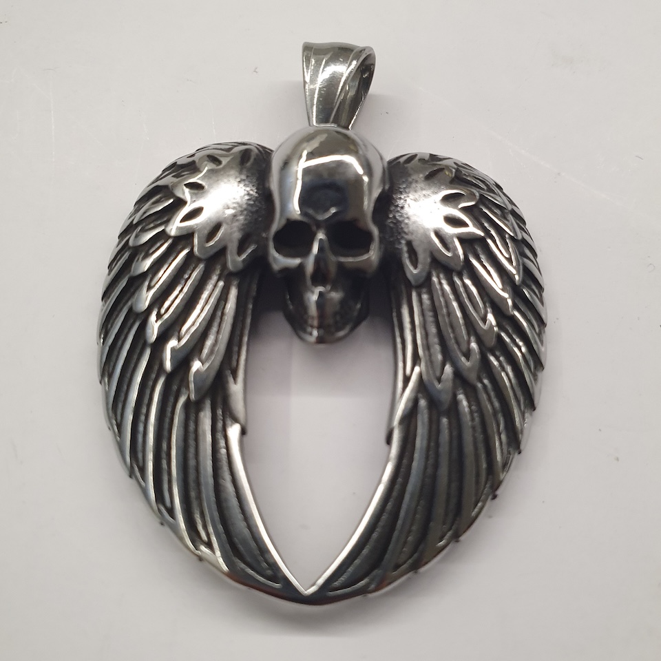 111109 Skull Wings pendant